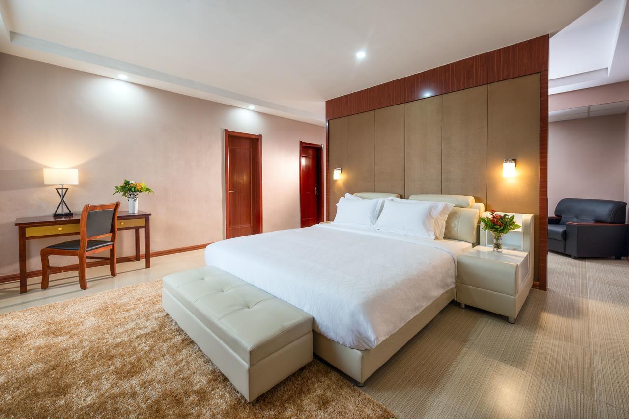 The Farmington Hotel Harbel Extérieur photo